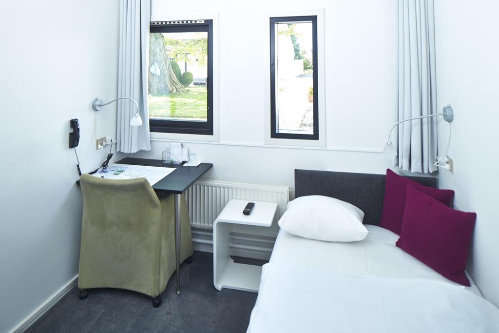 Hotel Vilvorde Kursuscenter Charlottenlund Zimmer foto